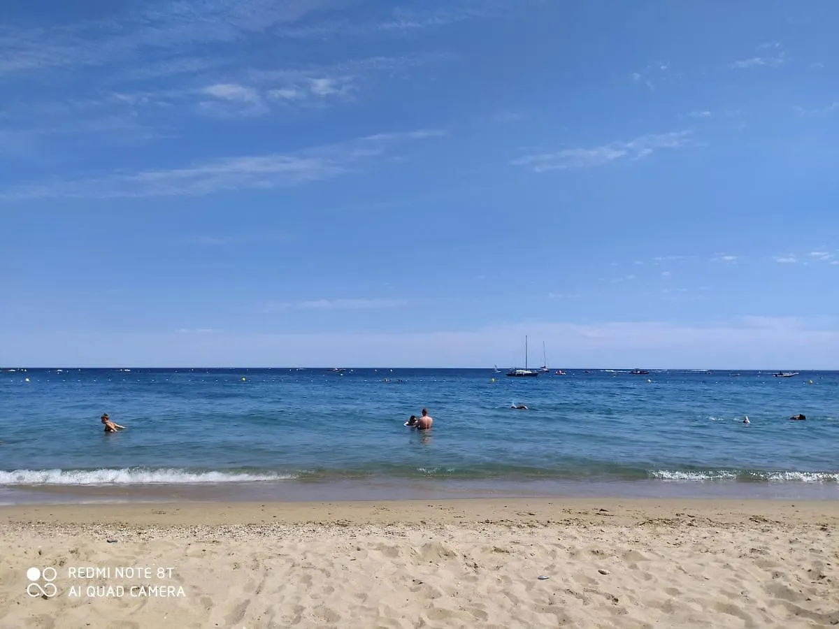 Appartement Vacance location mer piscine var sud terrasse Les Issambres France